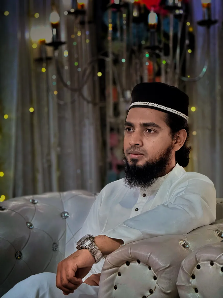 RB Sojib, SEO consultant in Bangladesh, seated in a meeting lounge