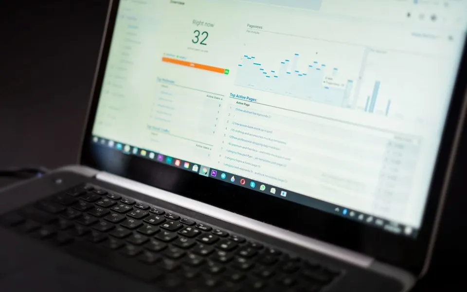 Roofer SEO analytics dashboard